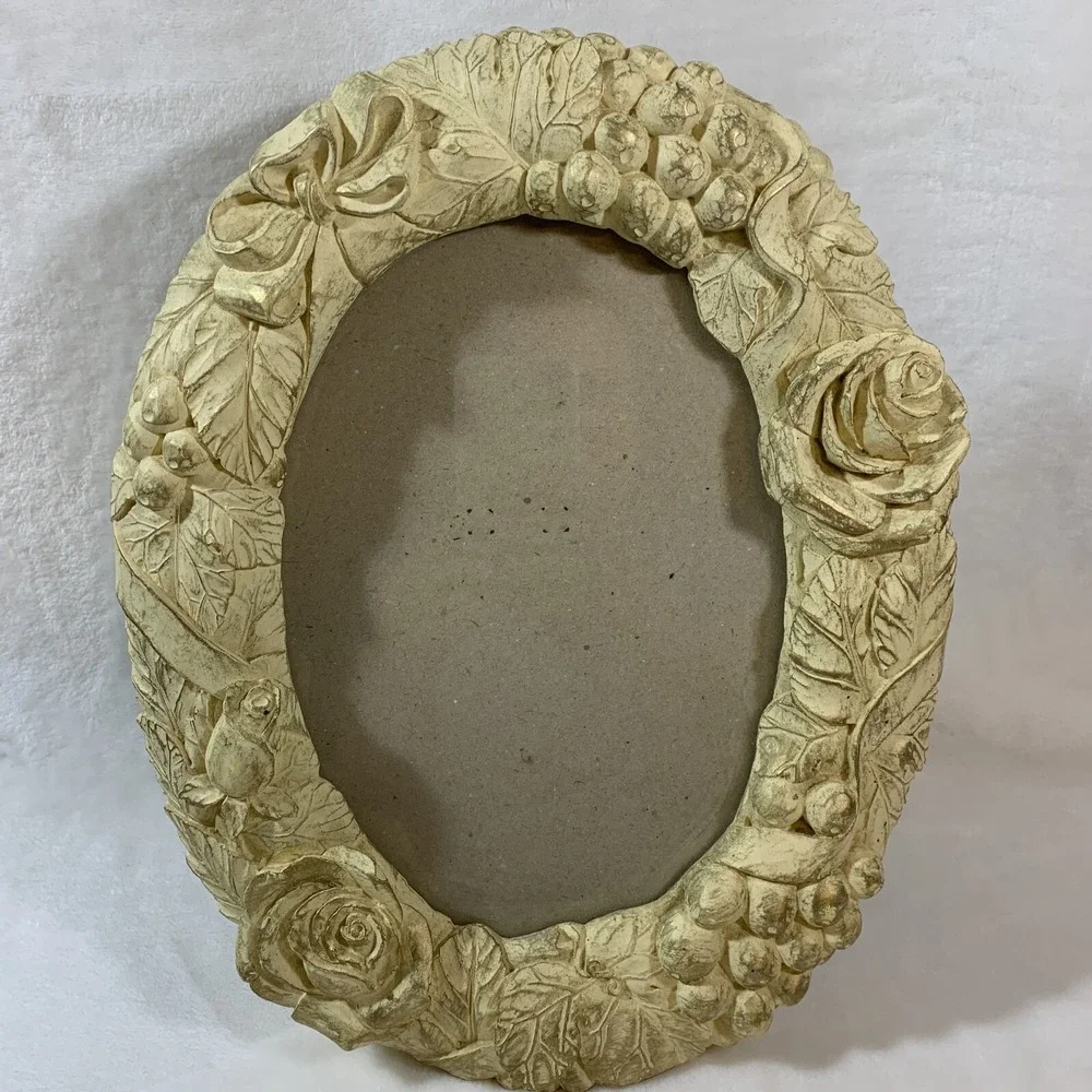 Vintage Ornate Oval Floral Rose Shabby Victorian Chic Style Grapes Picture Frame